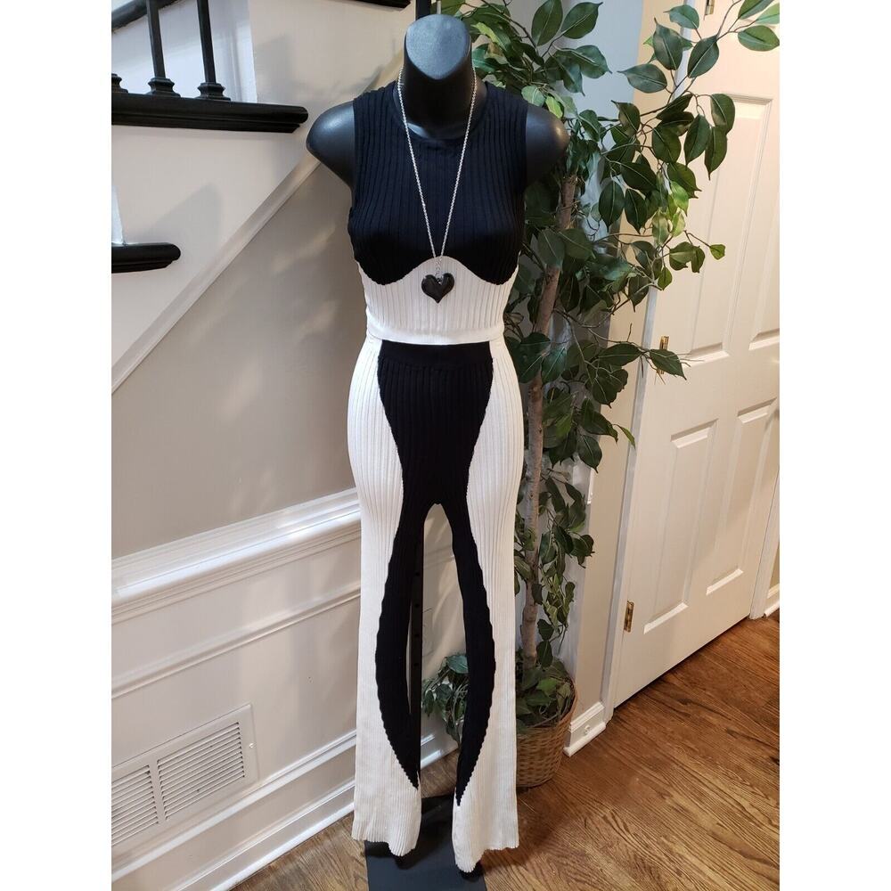 36 Point 5 Women's Black & White Viscose Crew Neck Sleeveless Two Piece Size L